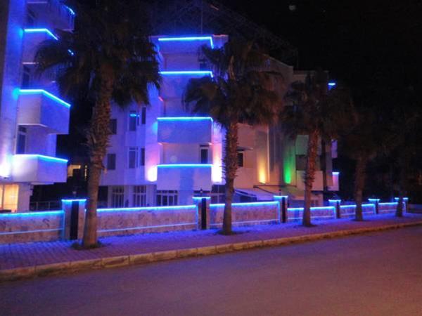 White Boutique