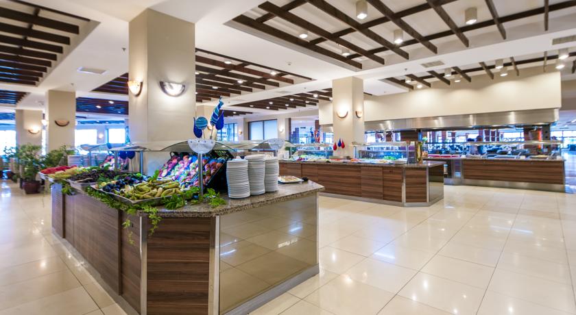 Club Hotel Turan Prince World