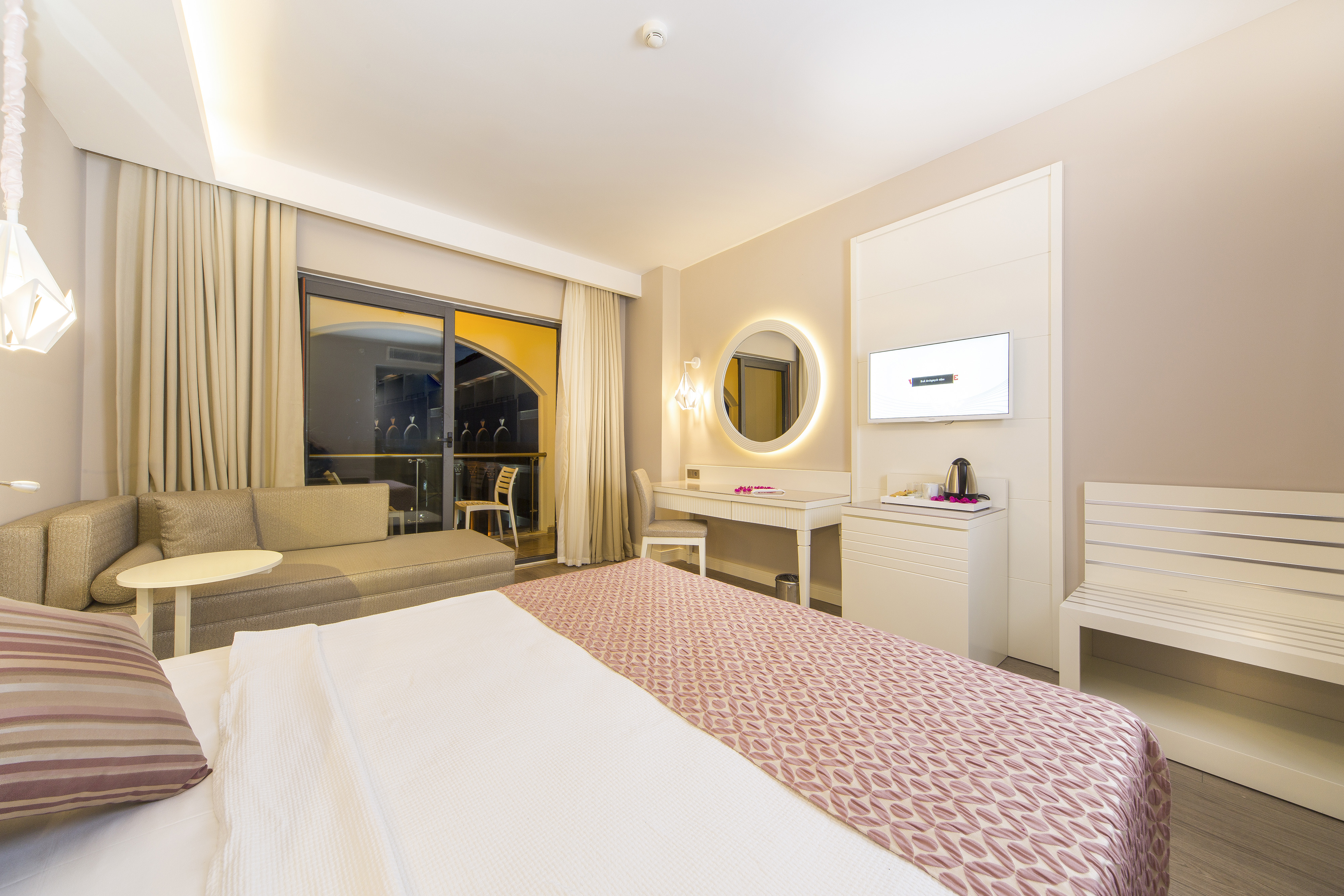Diamond Premium Hotel & Spa