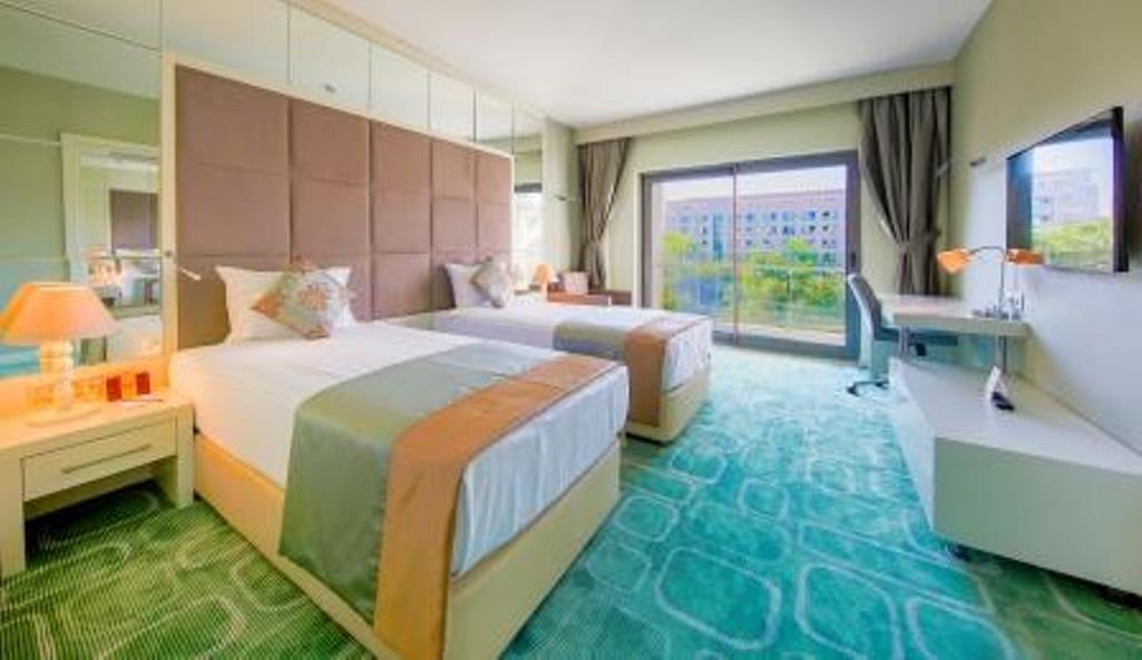 Horus Paradise Luxury Resort