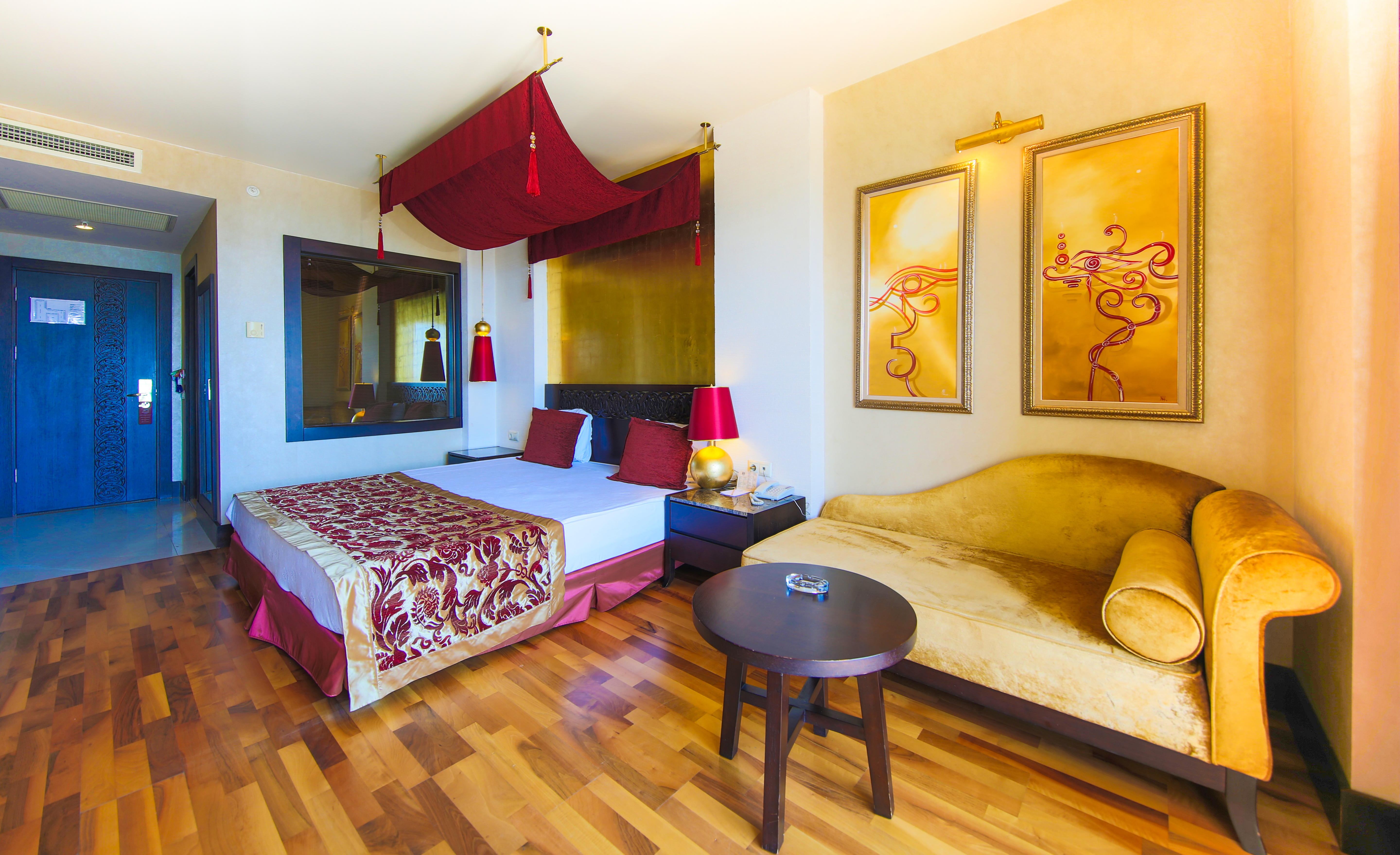 Horus Paradise Luxury Resort