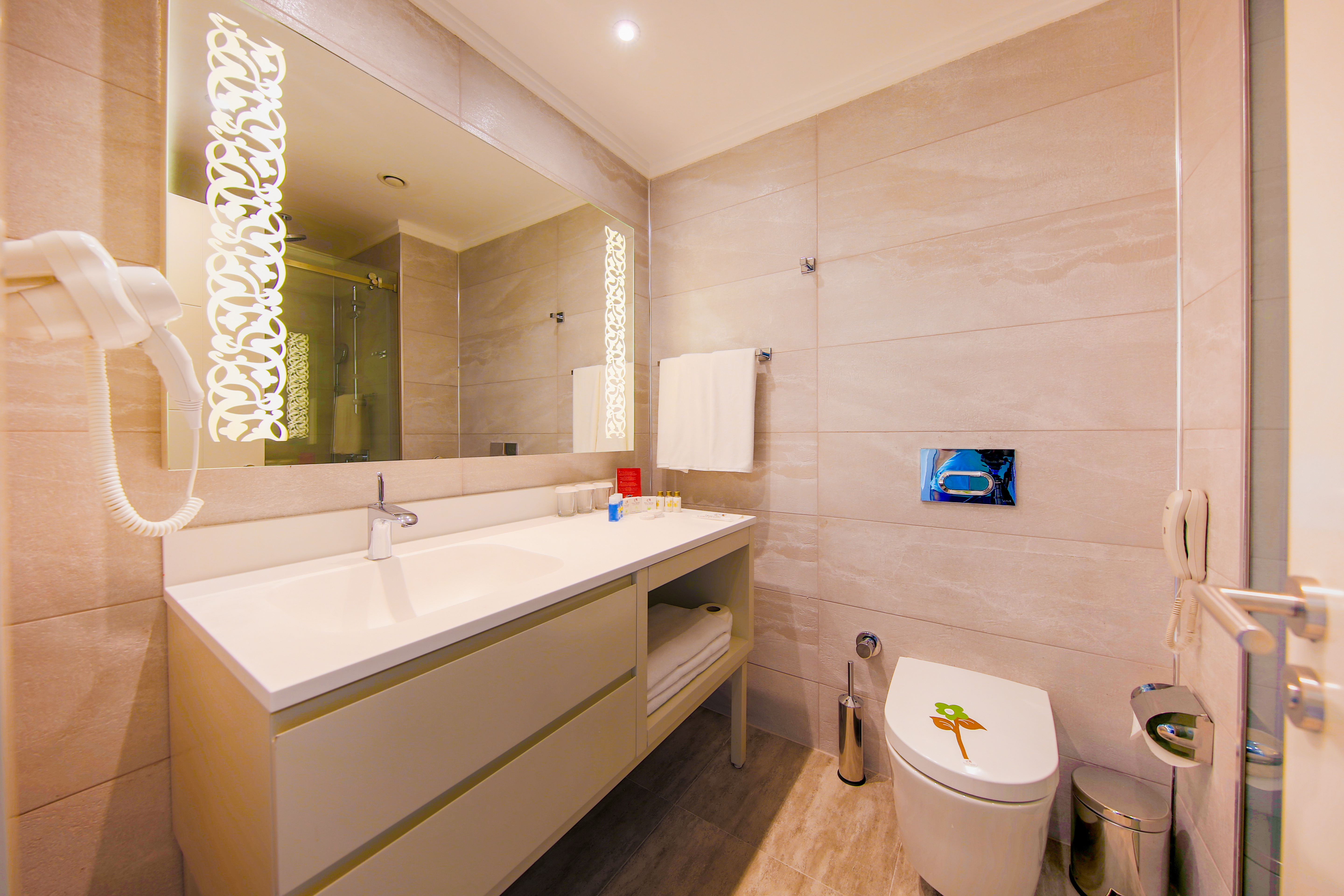 Horus Paradise Luxury Resort