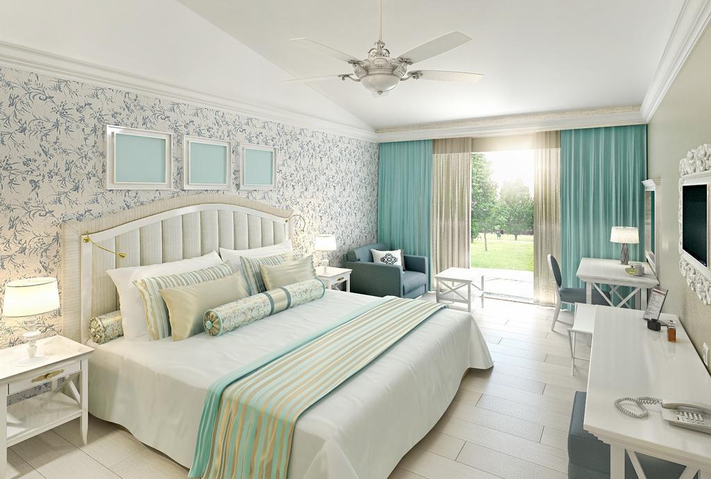 Horus Paradise Luxury Resort