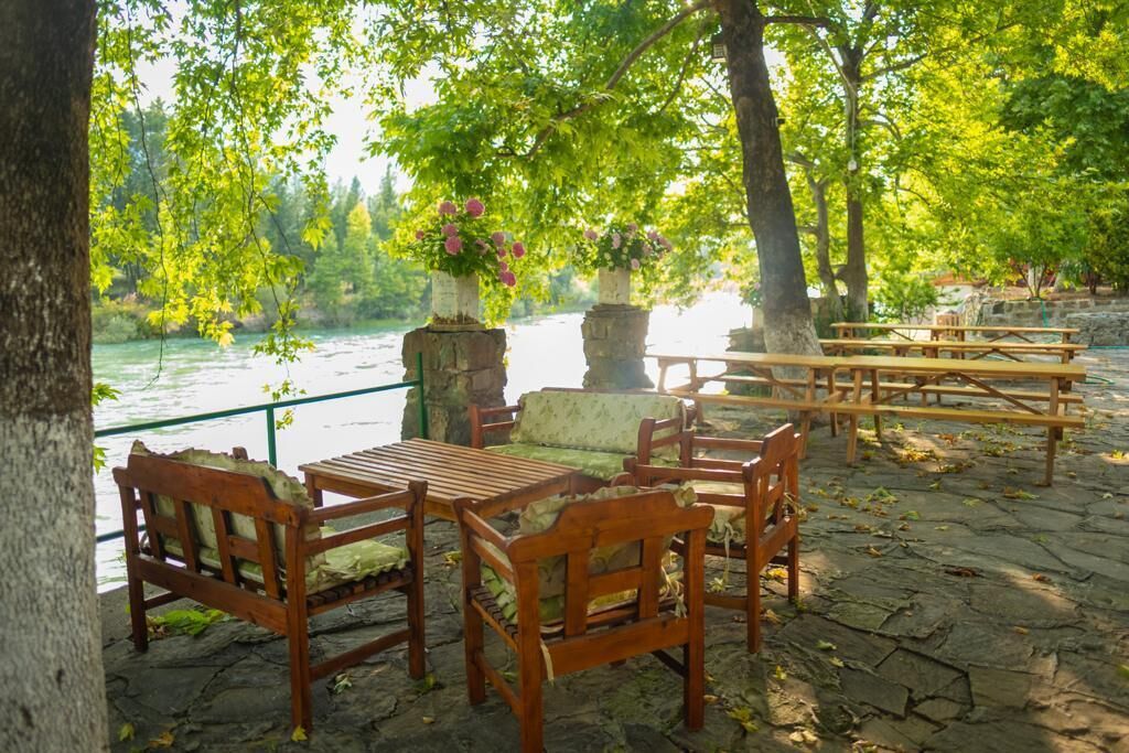 Ozgur Family House