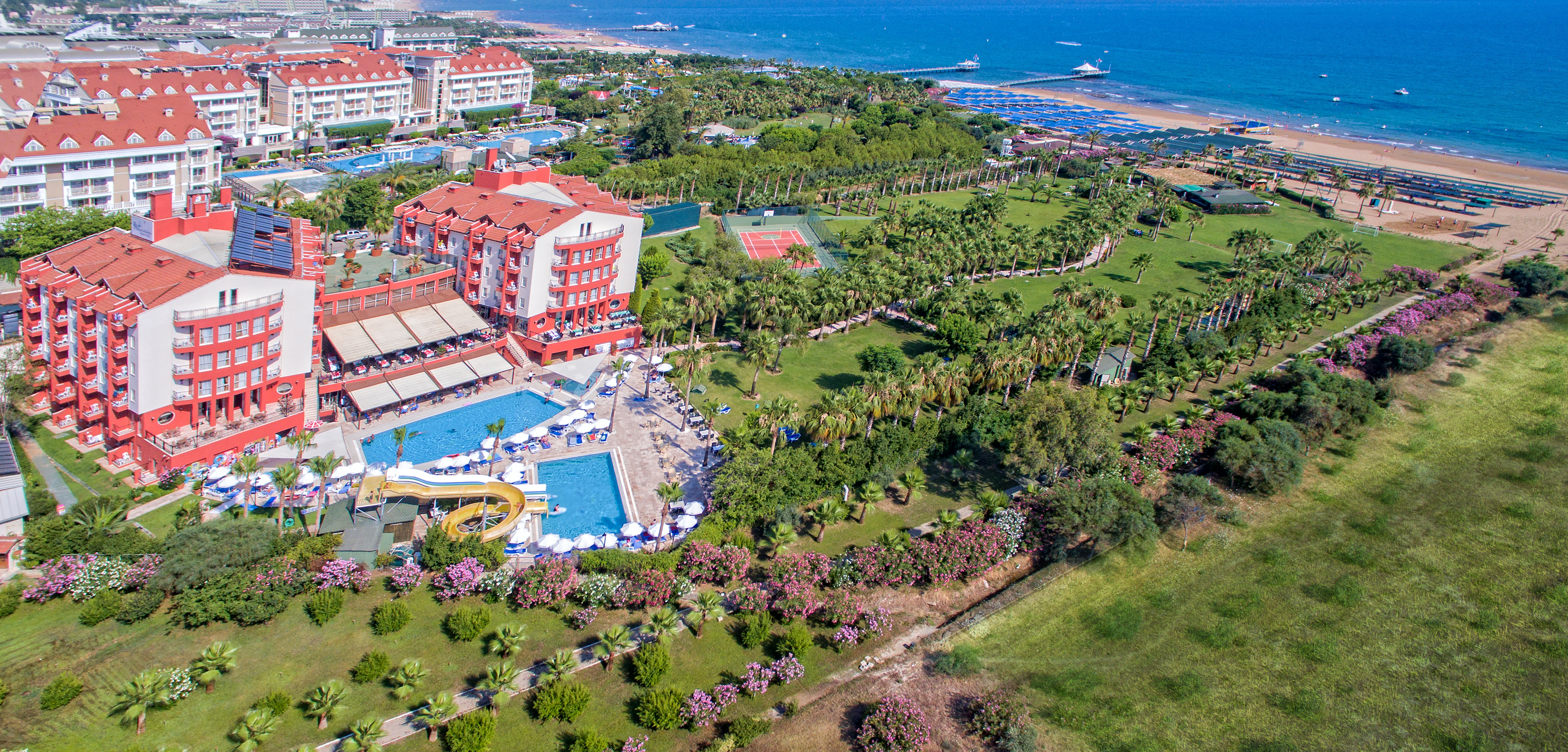 Royal Atlantis Beach