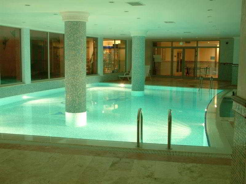 Royal Atlantis Spa & Resort