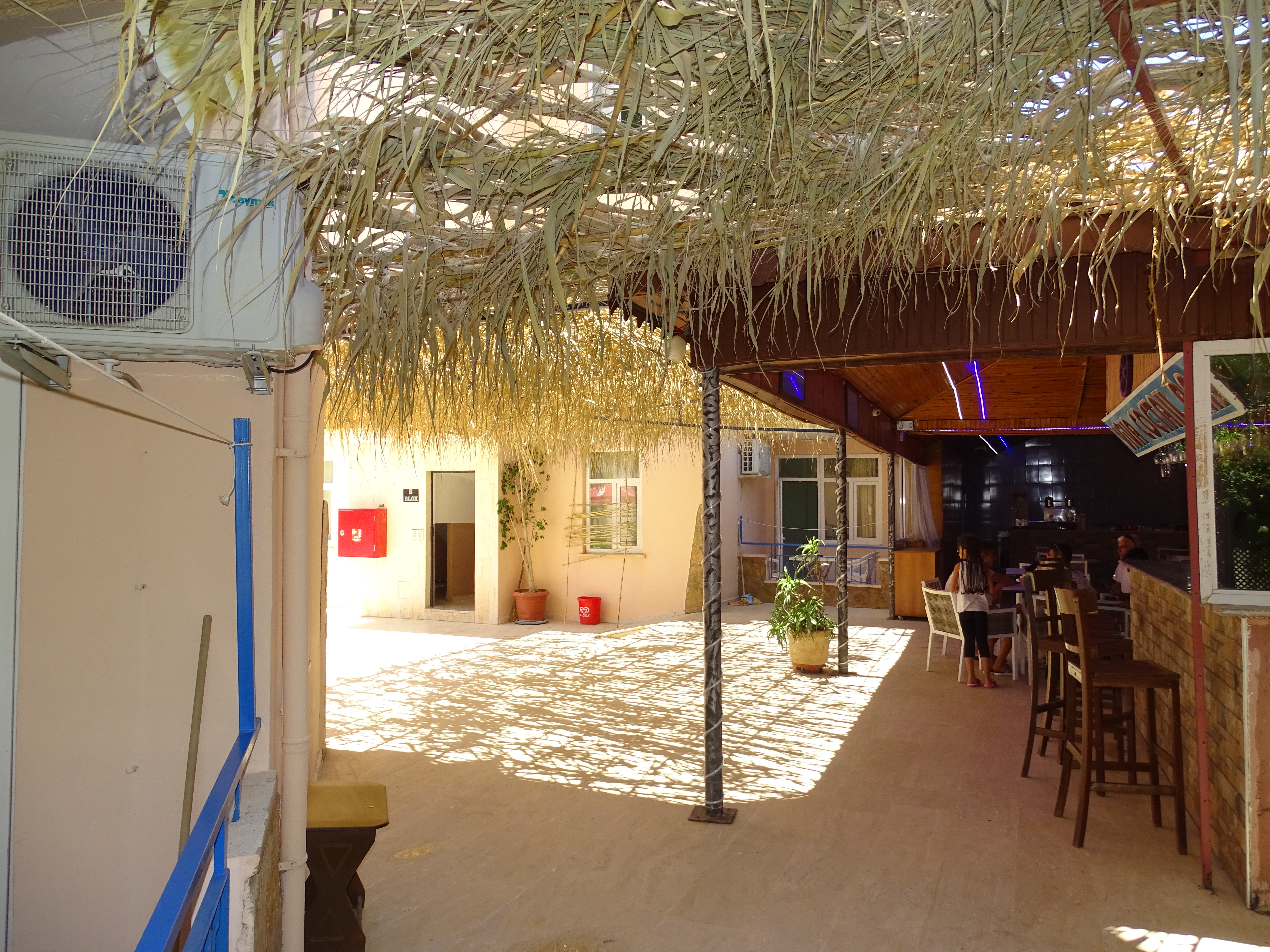 Side Forever Apart Otel