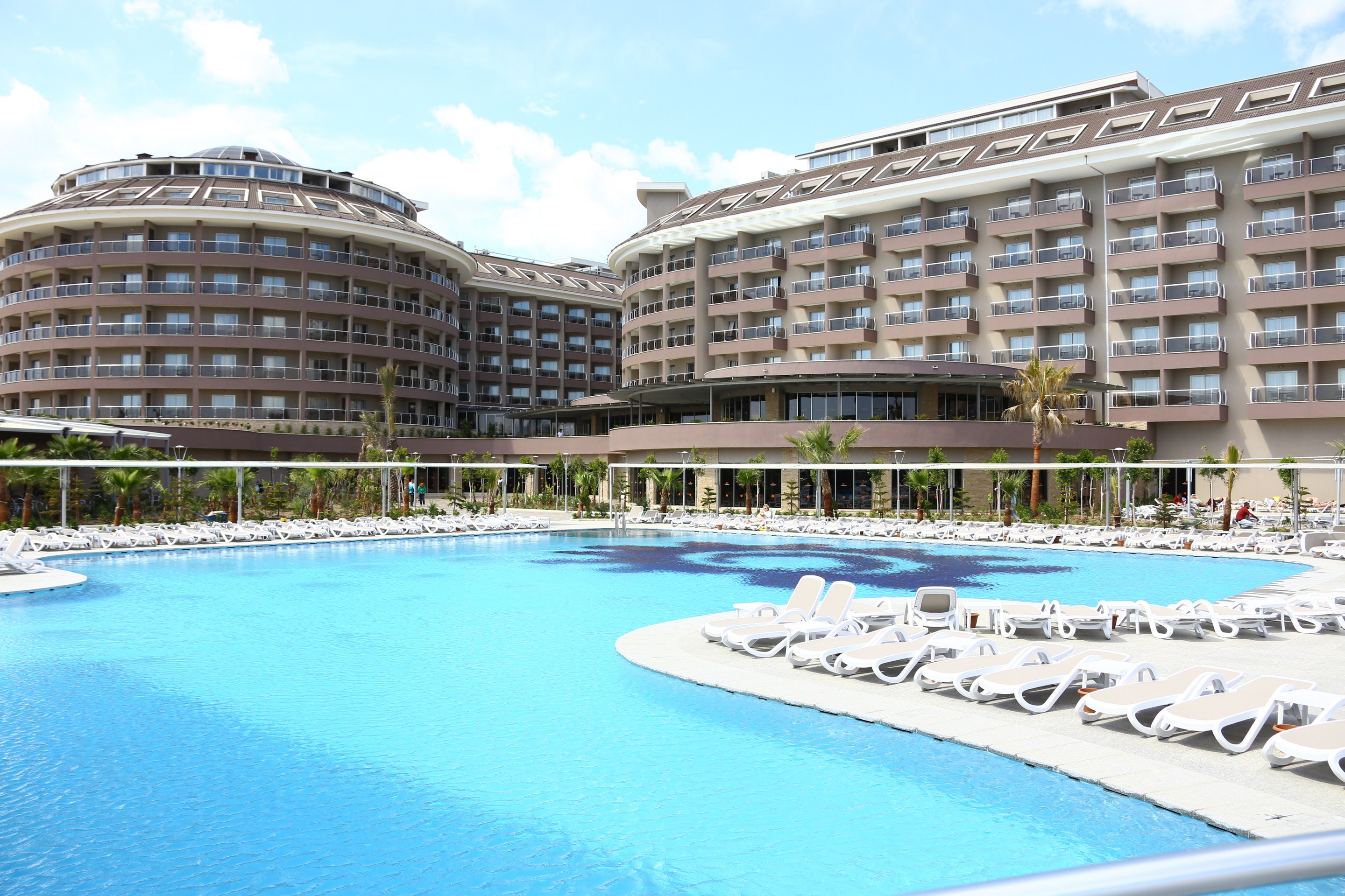Sunmelia Beach Resort