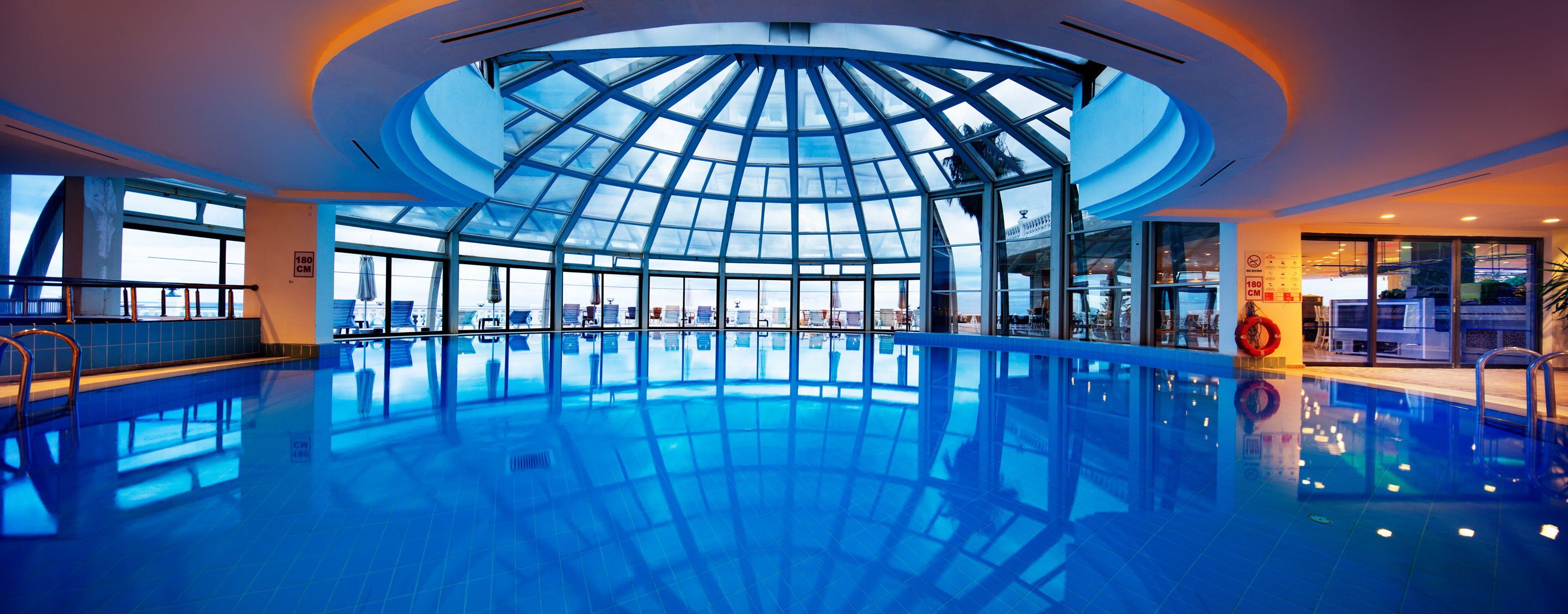 Sunrise Queen Luxury Hotel