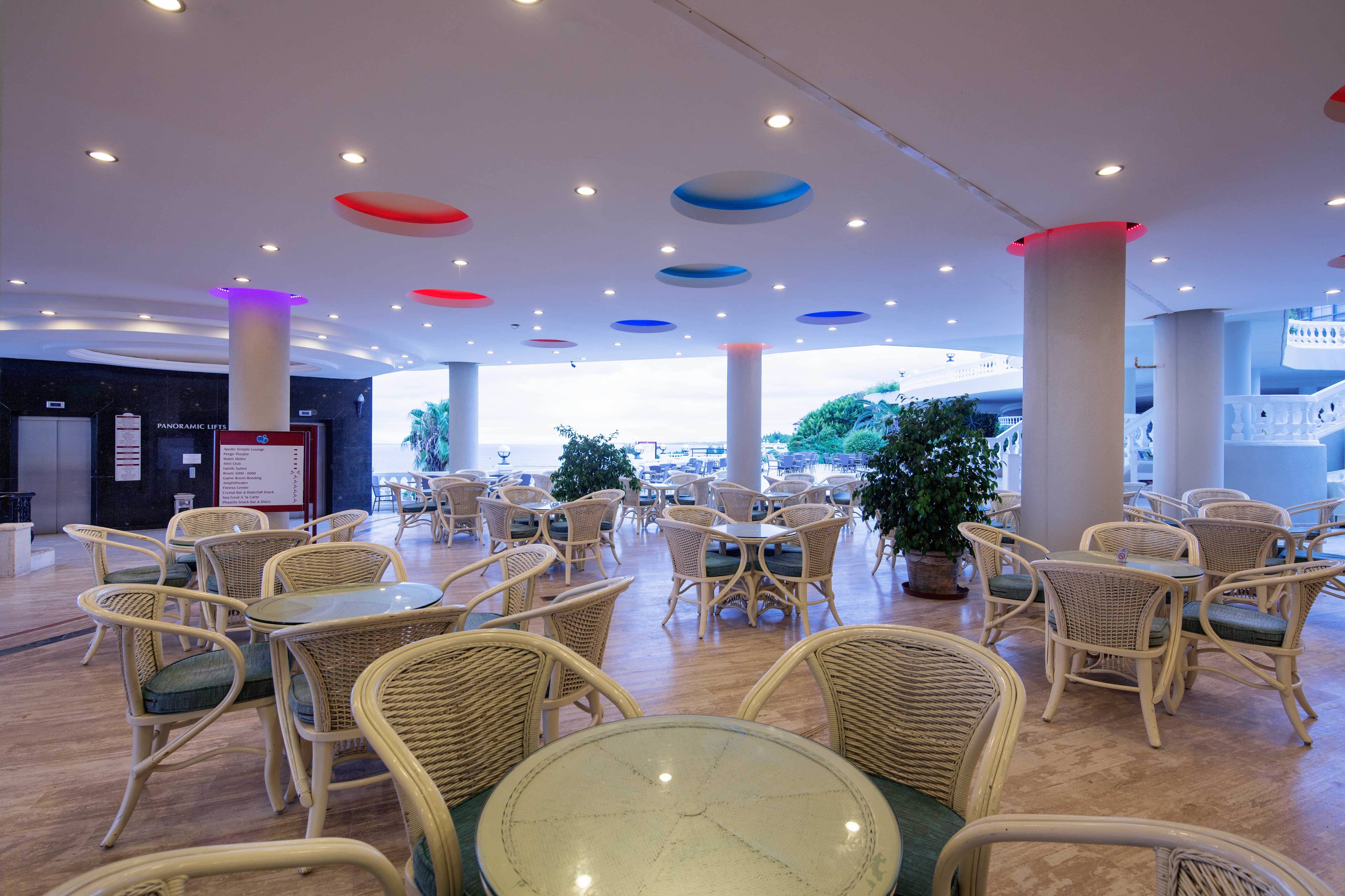 Sunrise Queen Luxury Hotel