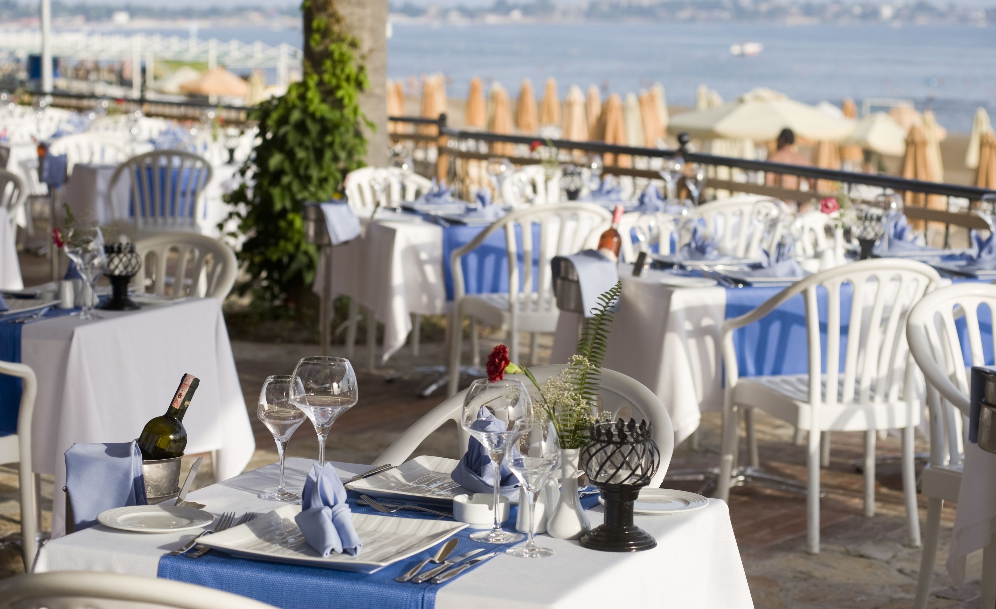 Sunrise Queen Luxury Hotel