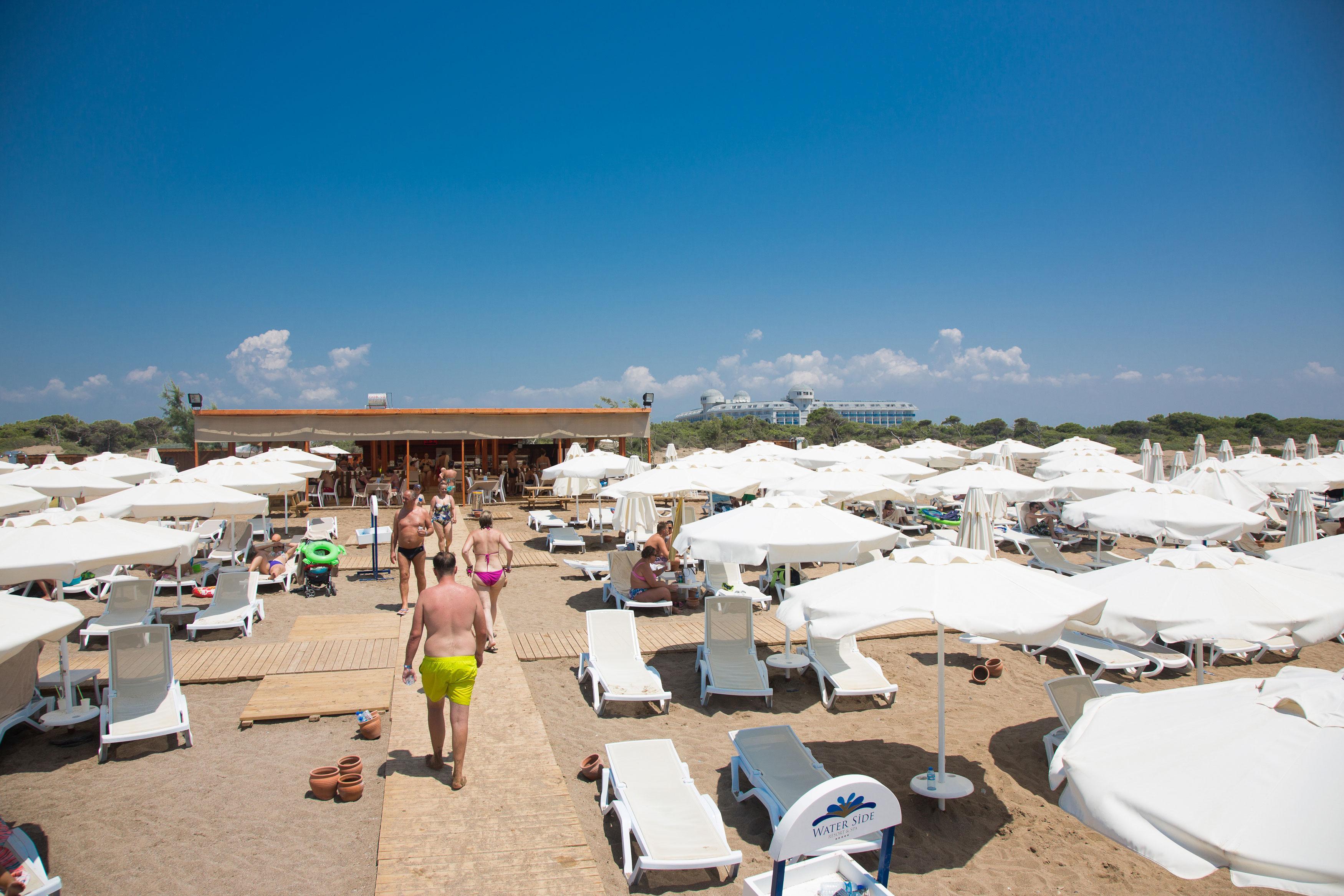Water Side Resort & Spa