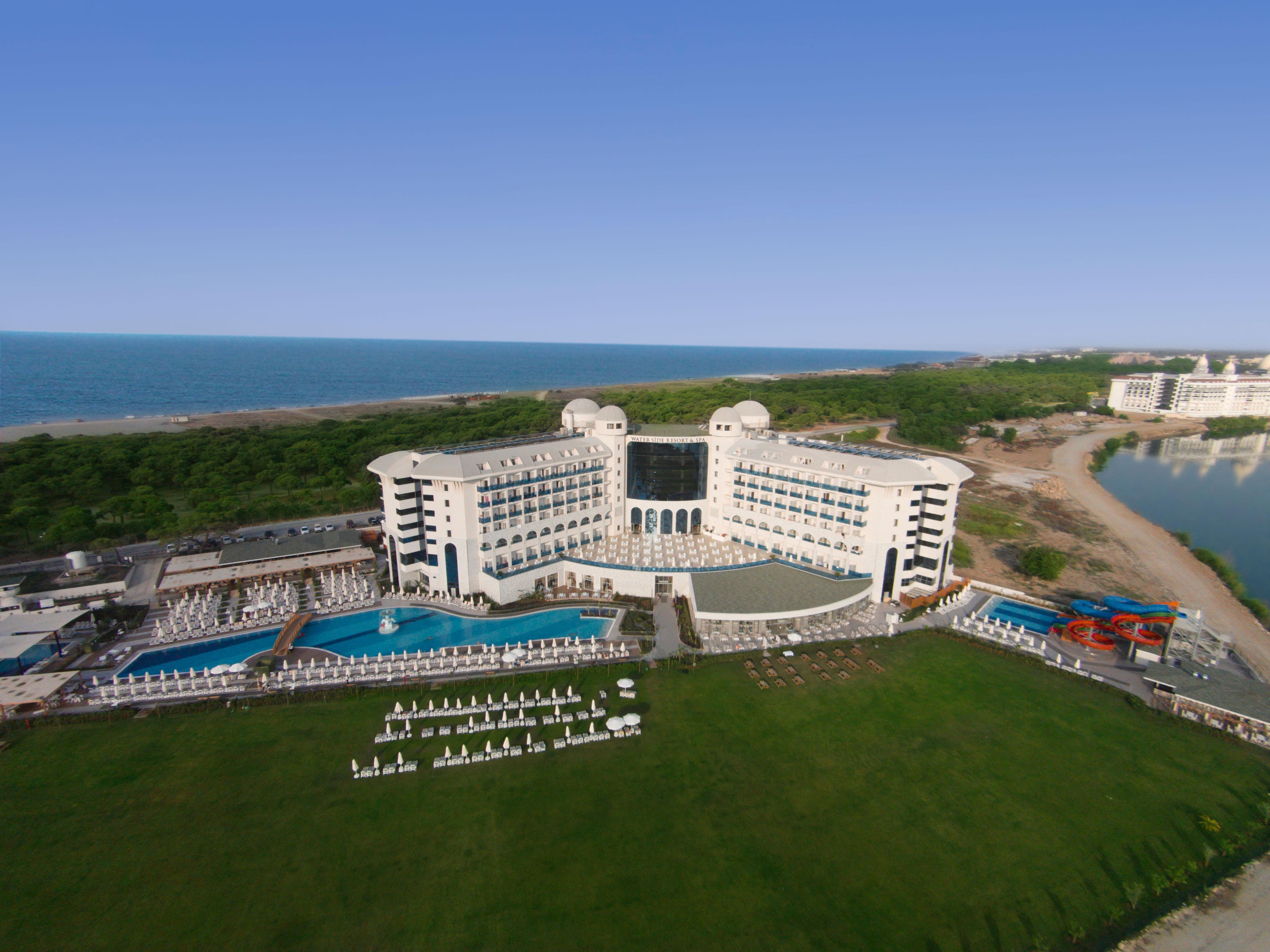 Water Side Resort & Spa