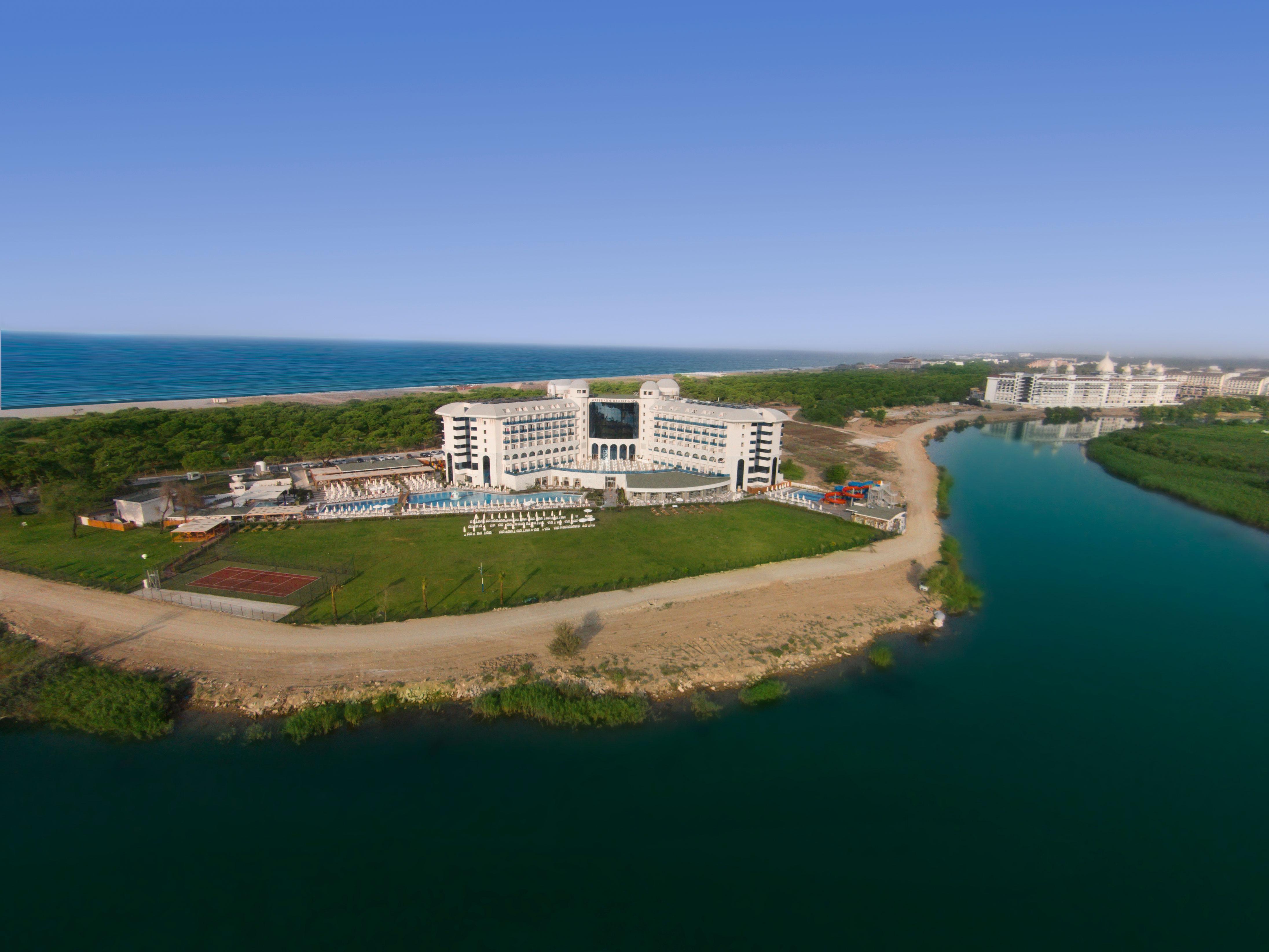 Water Side Resort & Spa