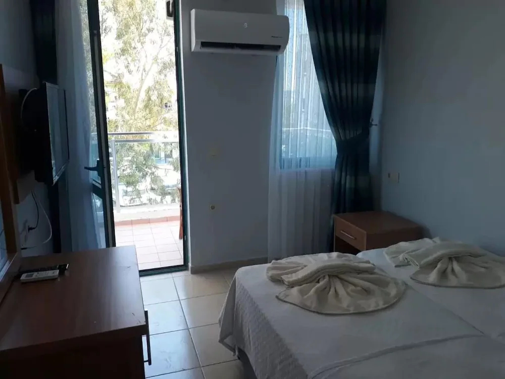 Wonder Life Hotel