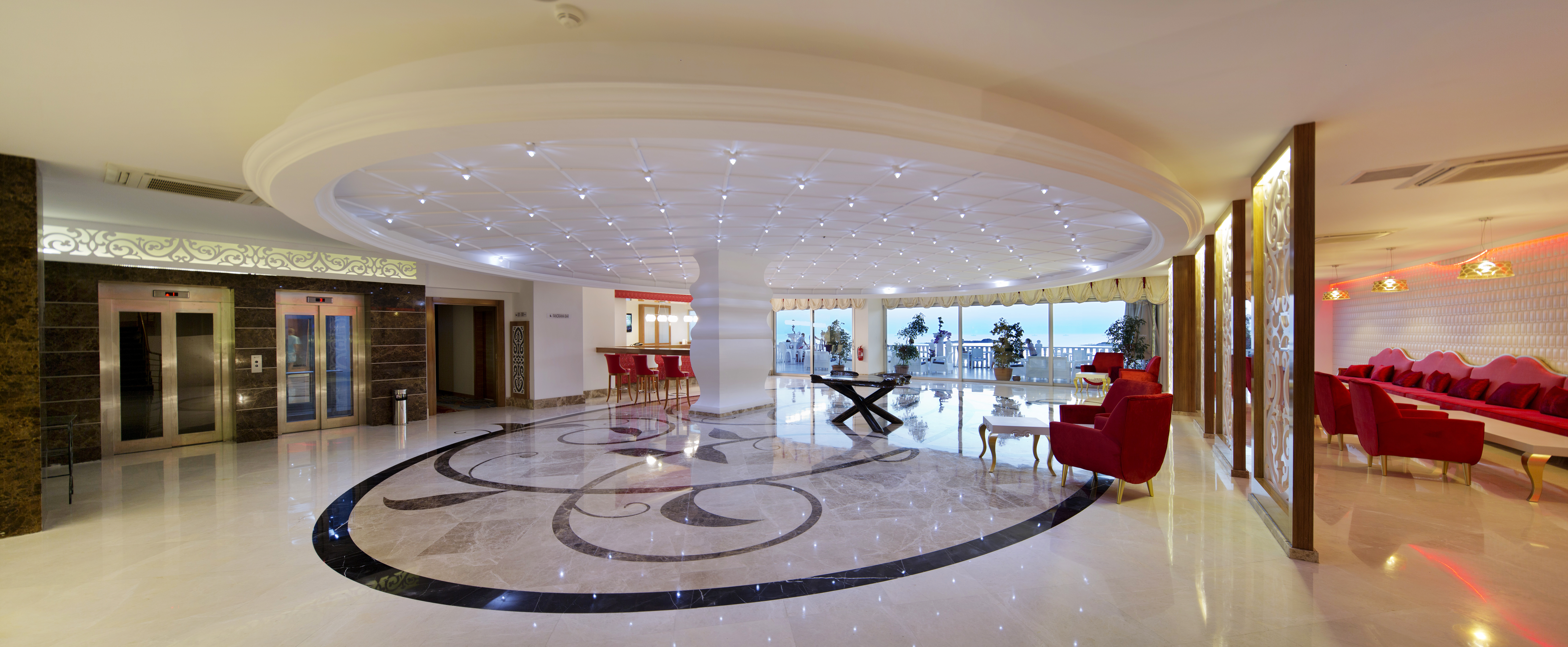 Justiniano Deluxe Resort