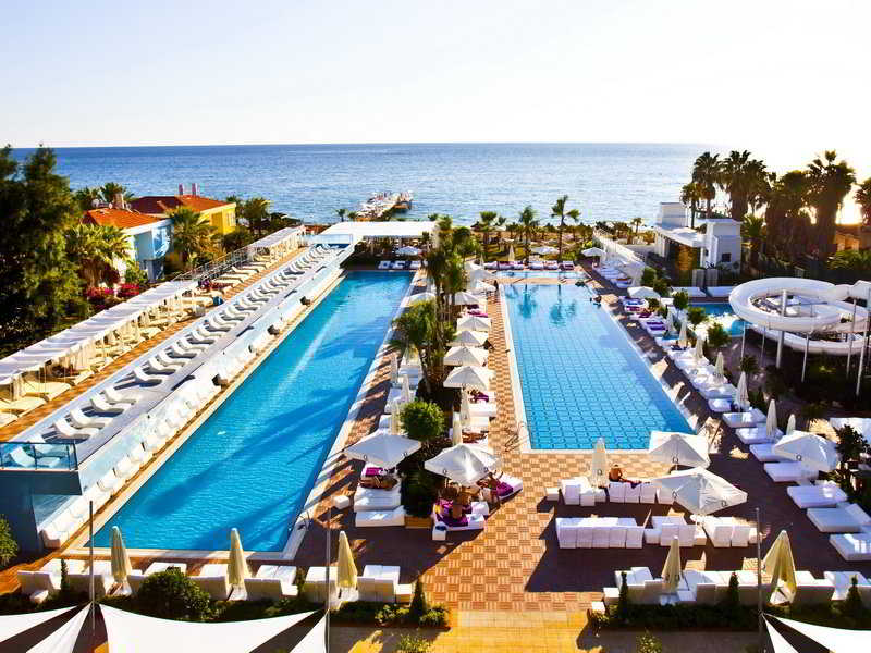 Q Premium Resort