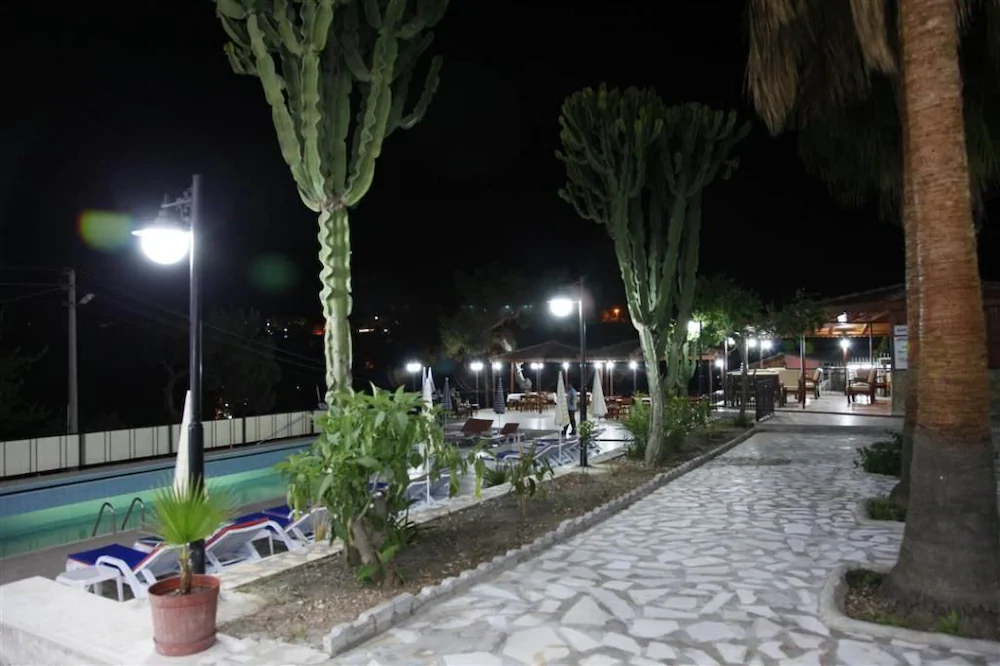 Apollon Hotel
