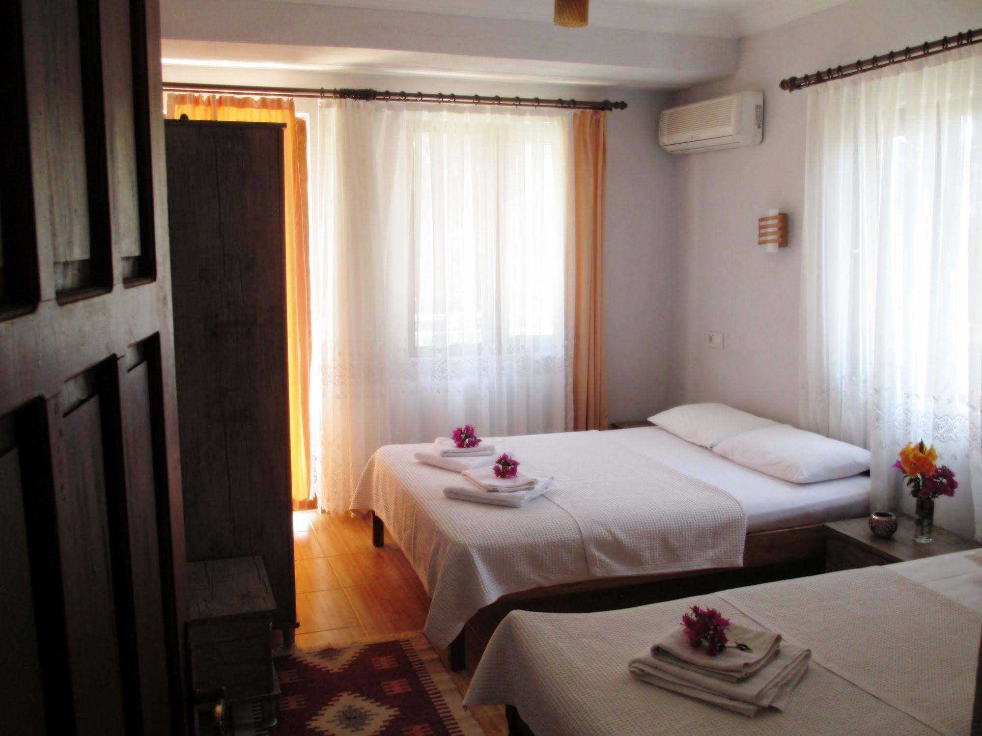Eucalyptus Pension
