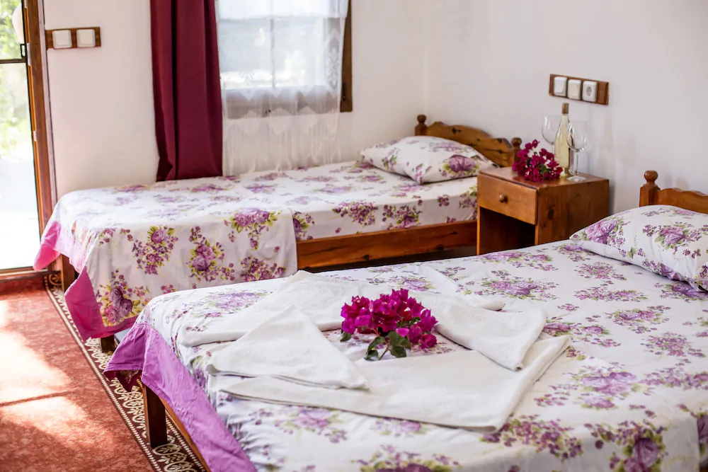 Flower Pension