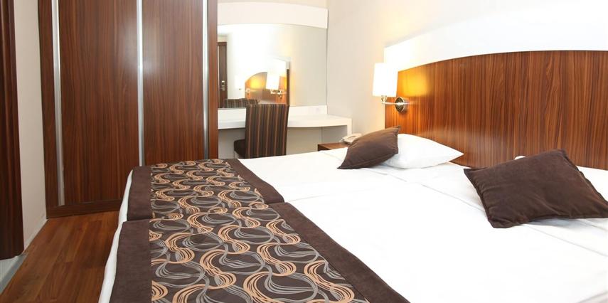 Throne Beach Resort & Spa