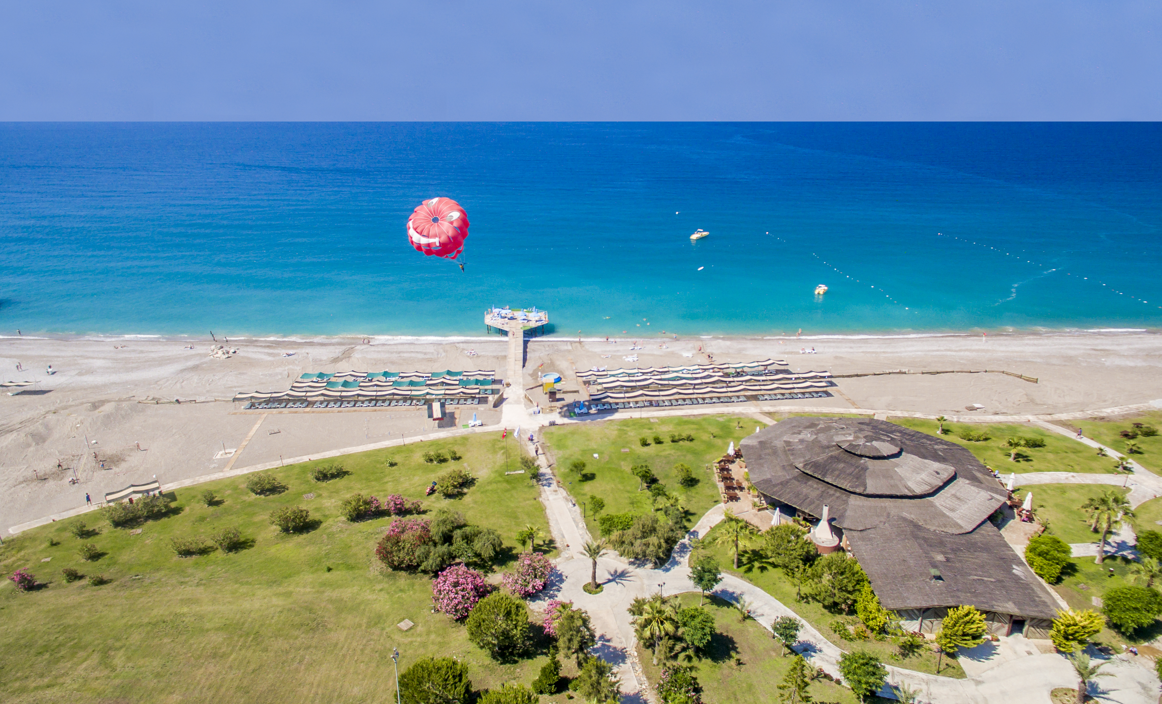 Armas Pemar Beach Resort