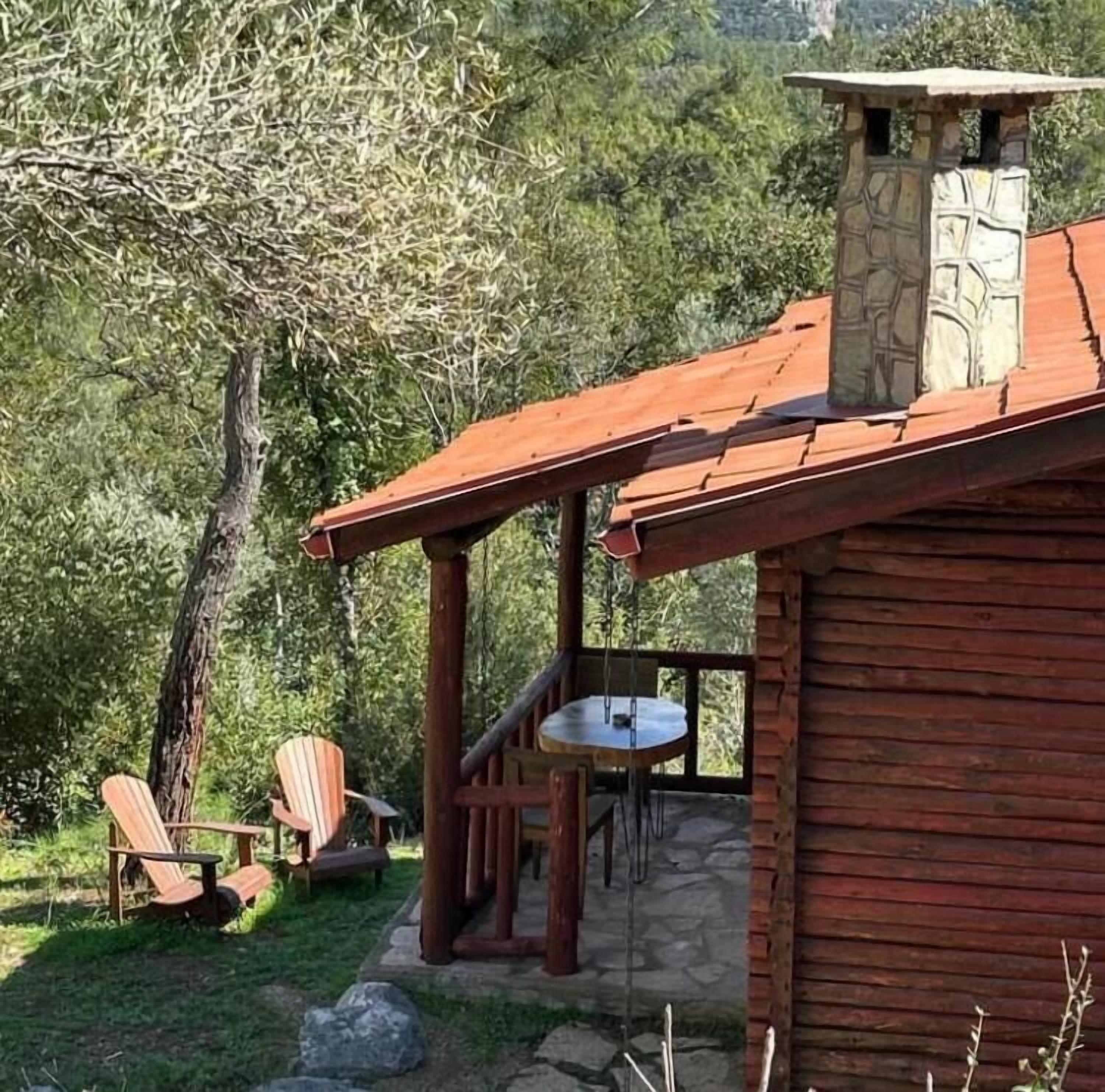 Antalya Bodrum Kayasi Dag Oteli