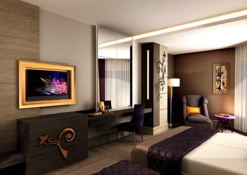 Kirman Belazur Resort & Spa