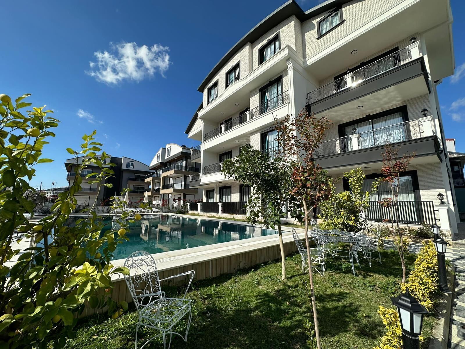 Via Pardi Apart Hotel