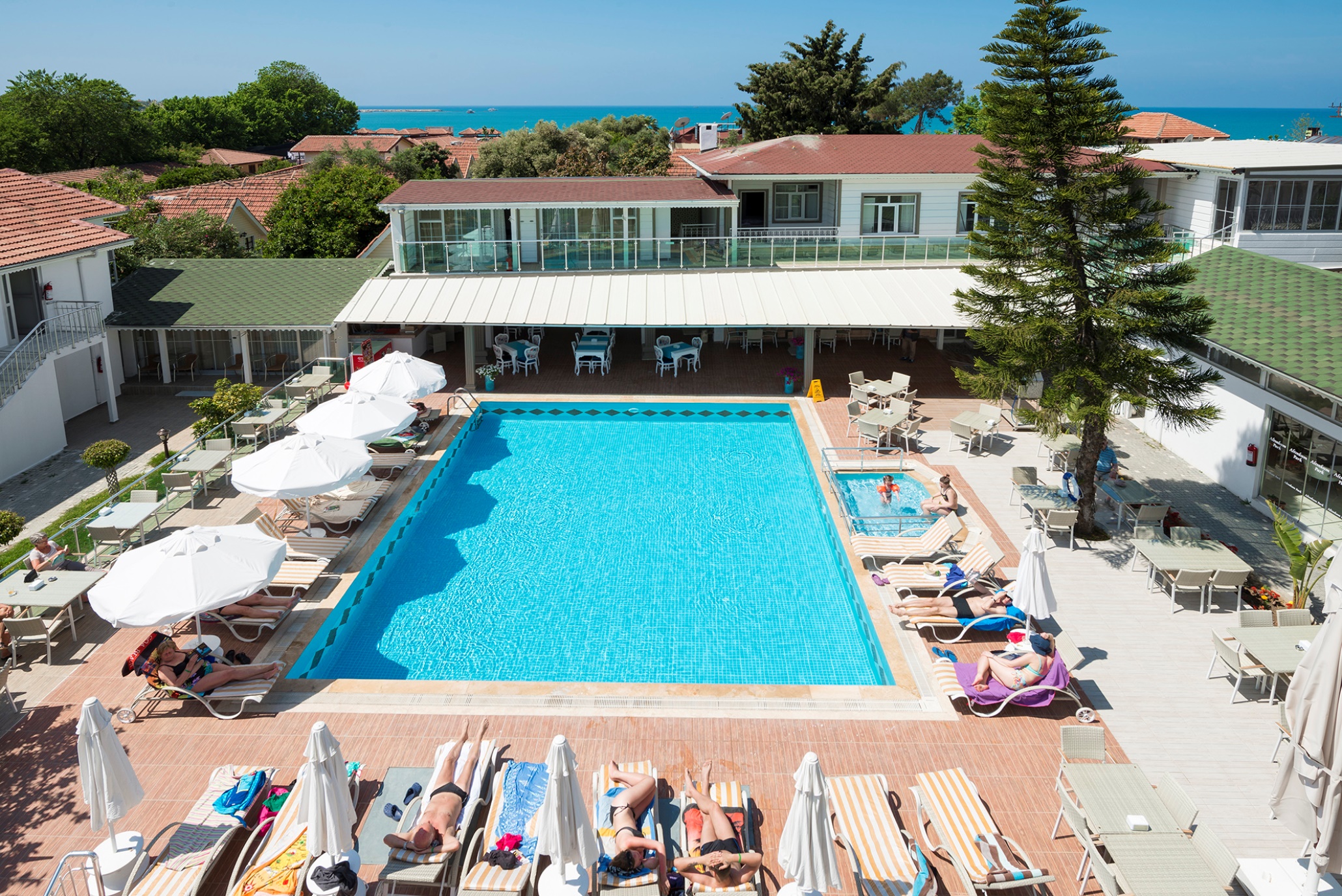Clover Magic Altinkum Park Hotel