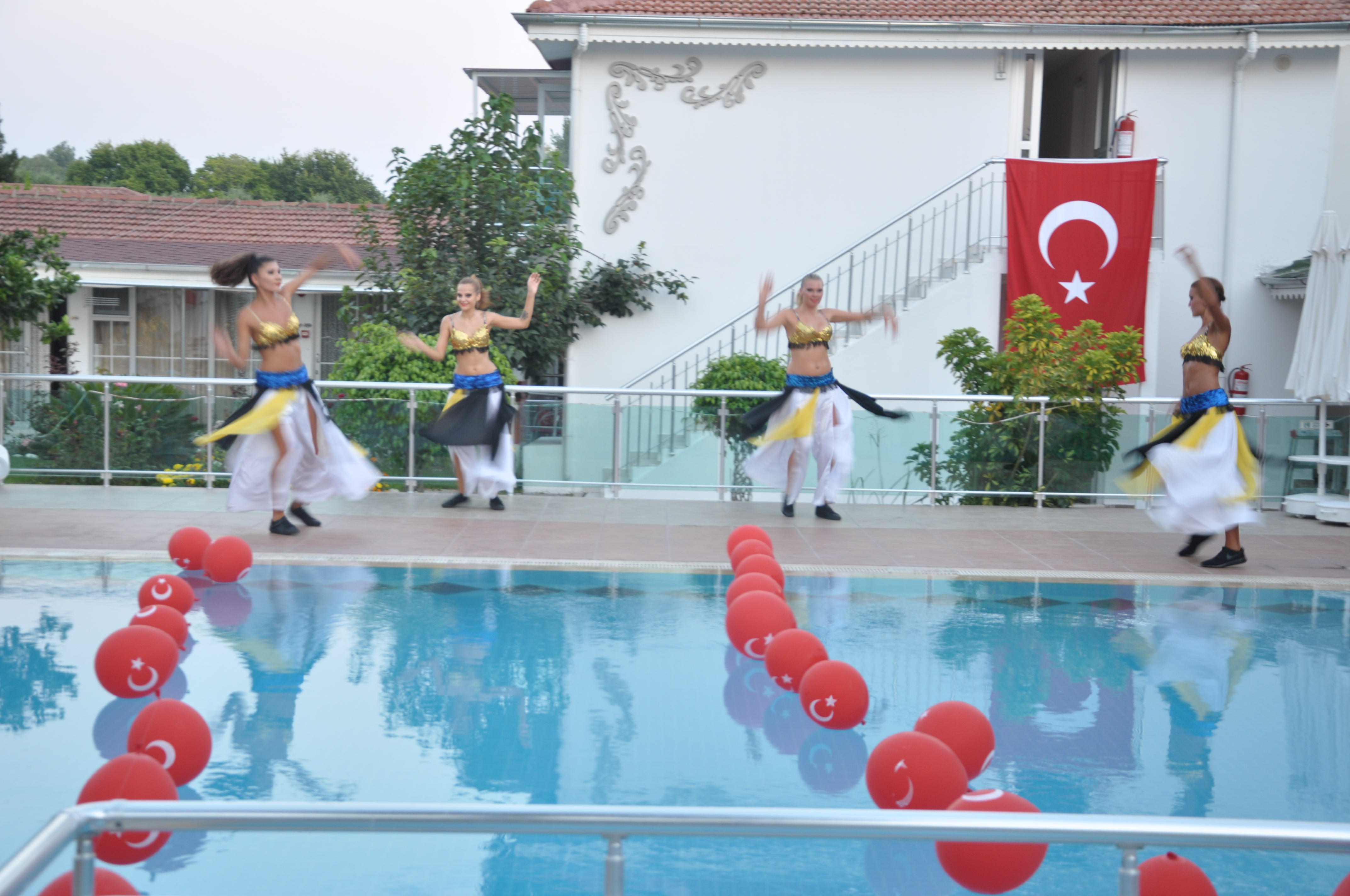 Clover Magic Altinkum Park Hotel