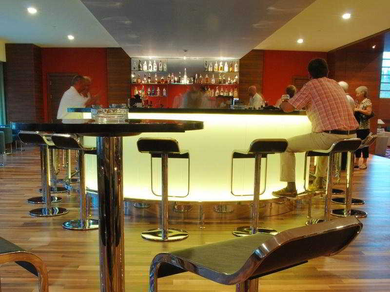 Arum Barut Collection