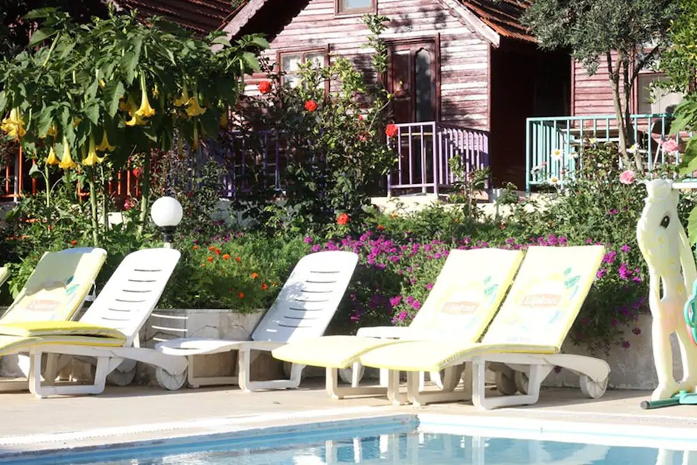 Bykara Motel