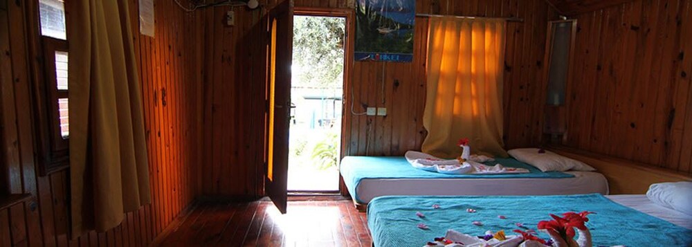 Bykara Motel