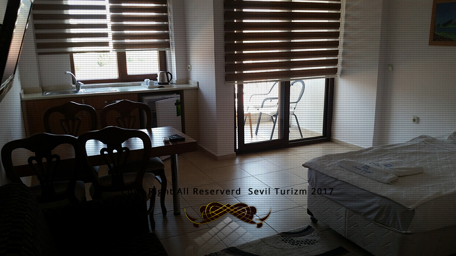 Ceren Family Suit