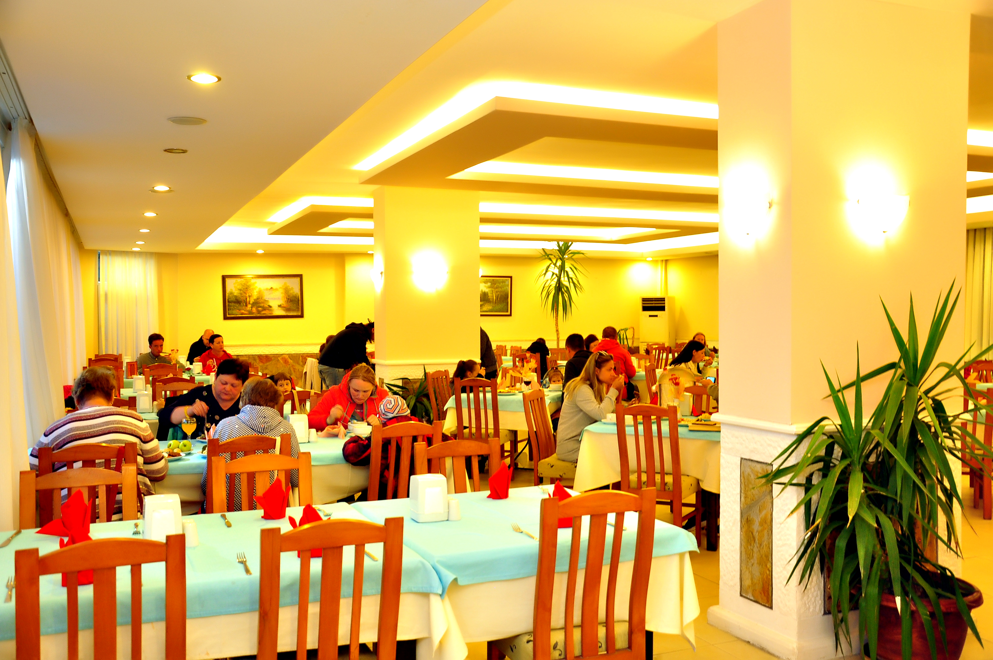 Cinar Family Suite Hotel