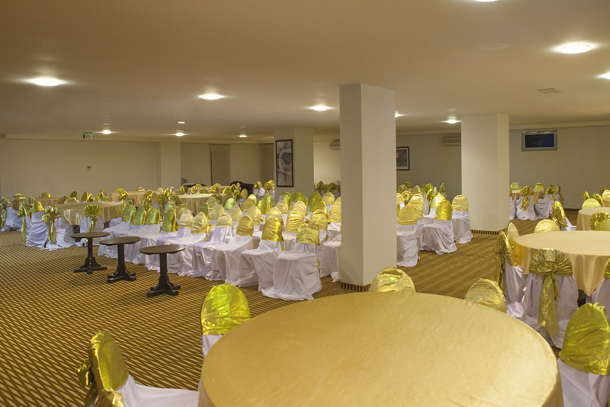 Side Aluna Hotel