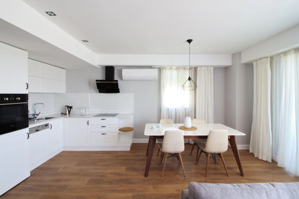 Elia Apartments
