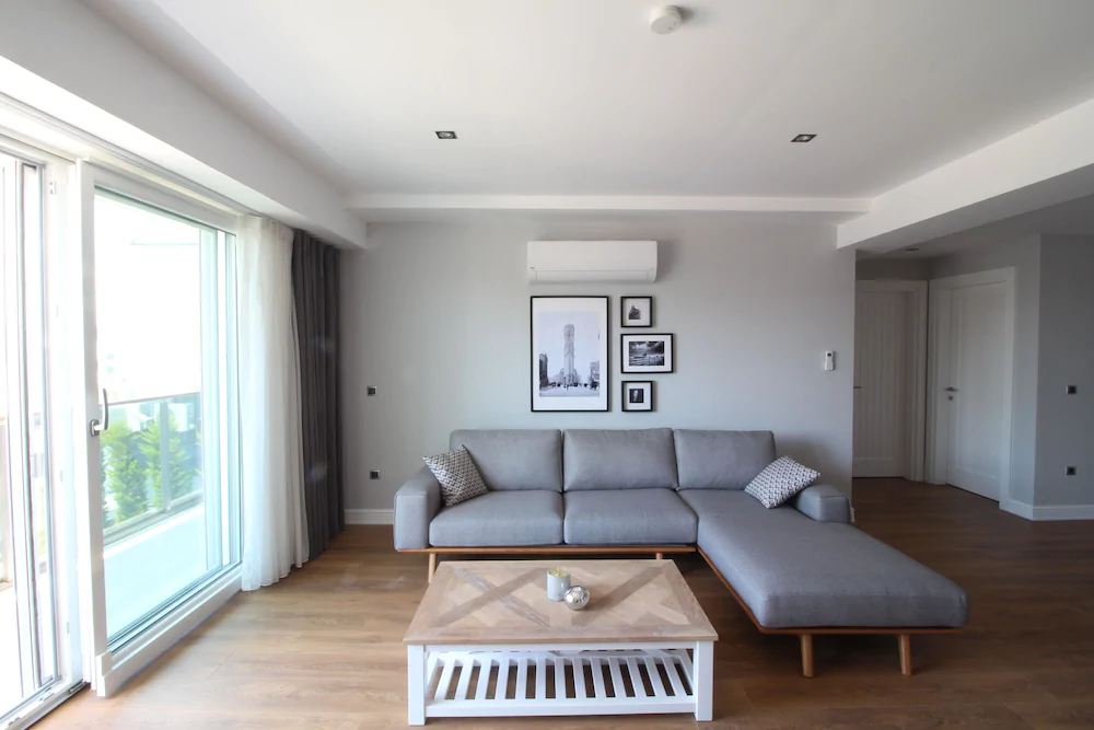 Elia Apartments