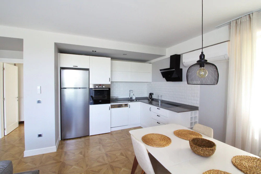 Elia Apartments