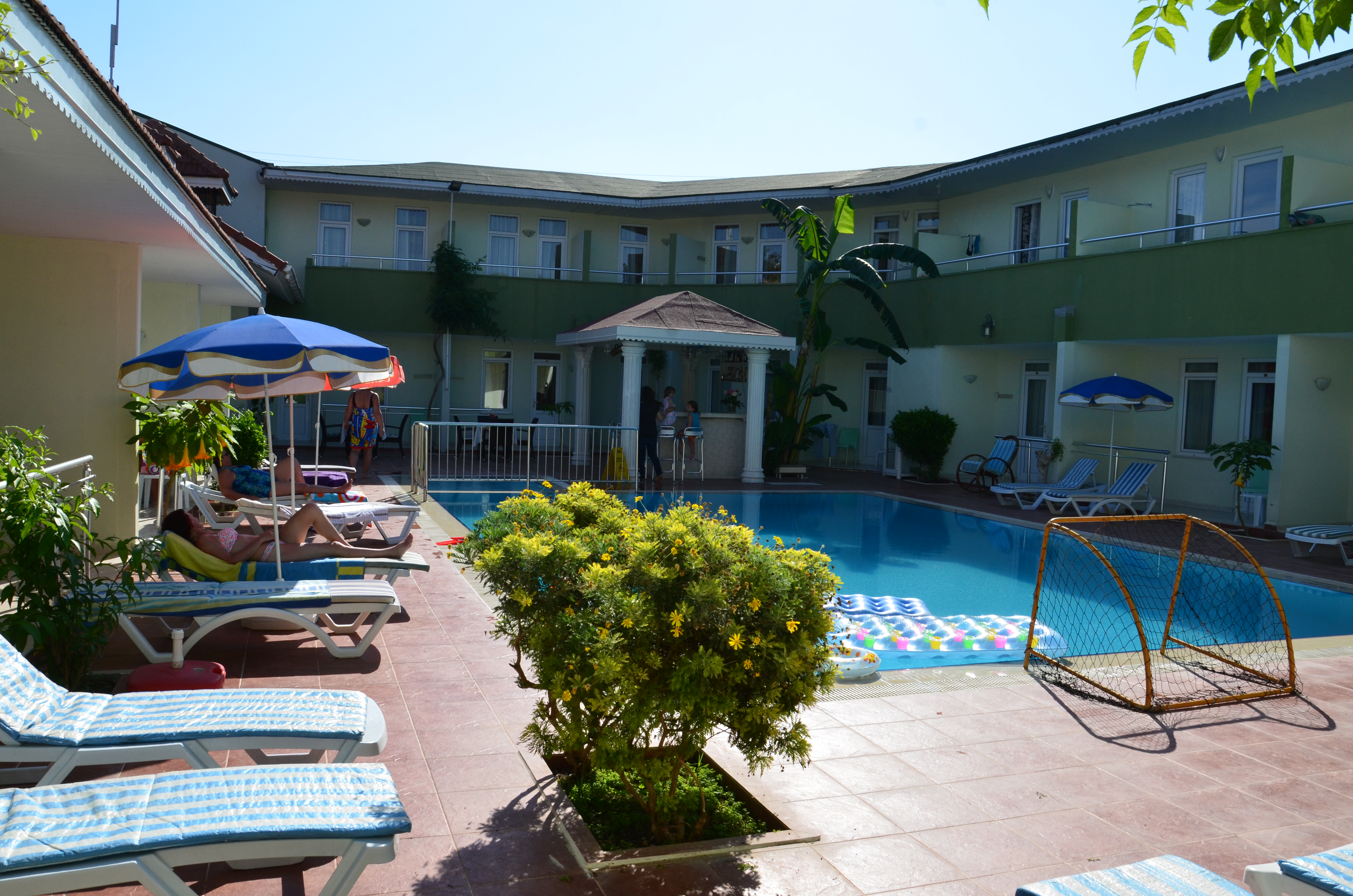 Elis Beach Hotel