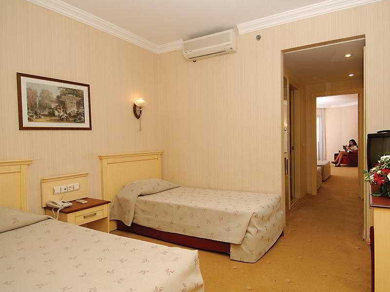Hane Family Resort