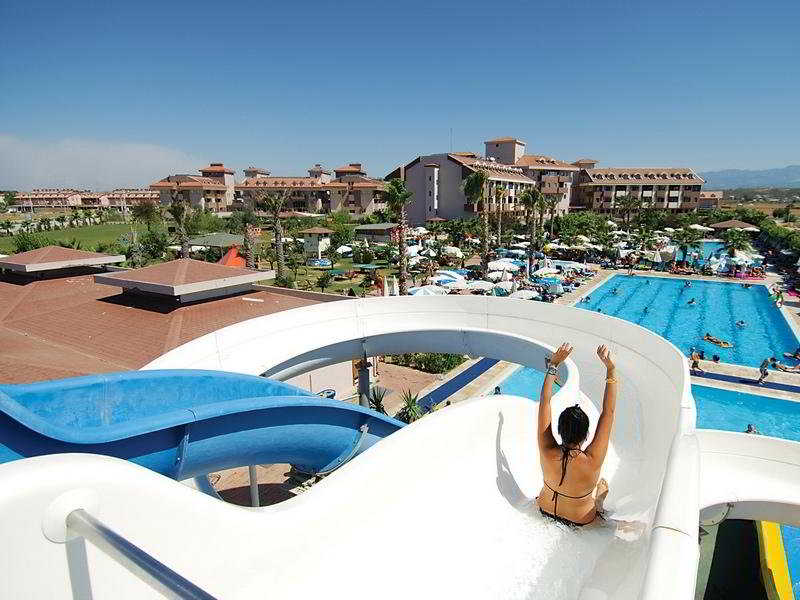Hane Family Resort