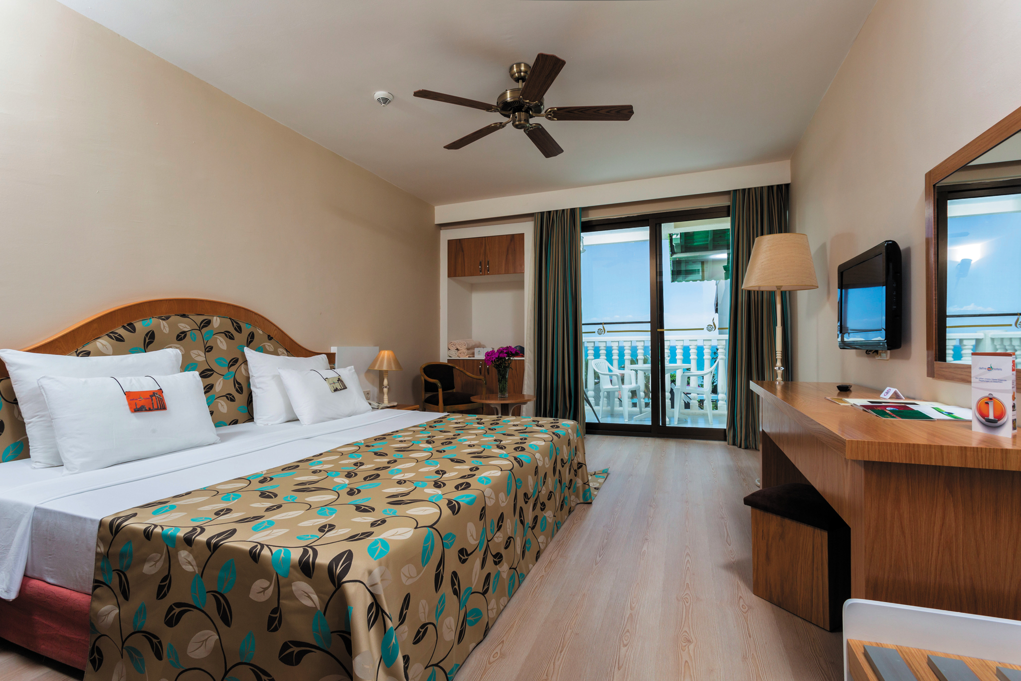 Hotel Defne Star