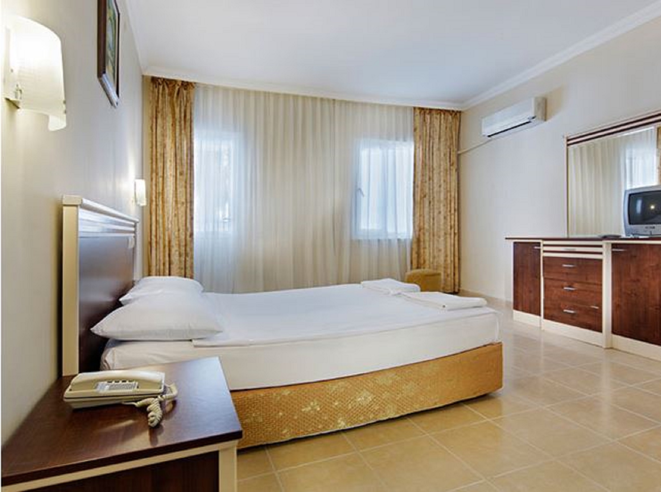 Side Nusso Beach Hotel