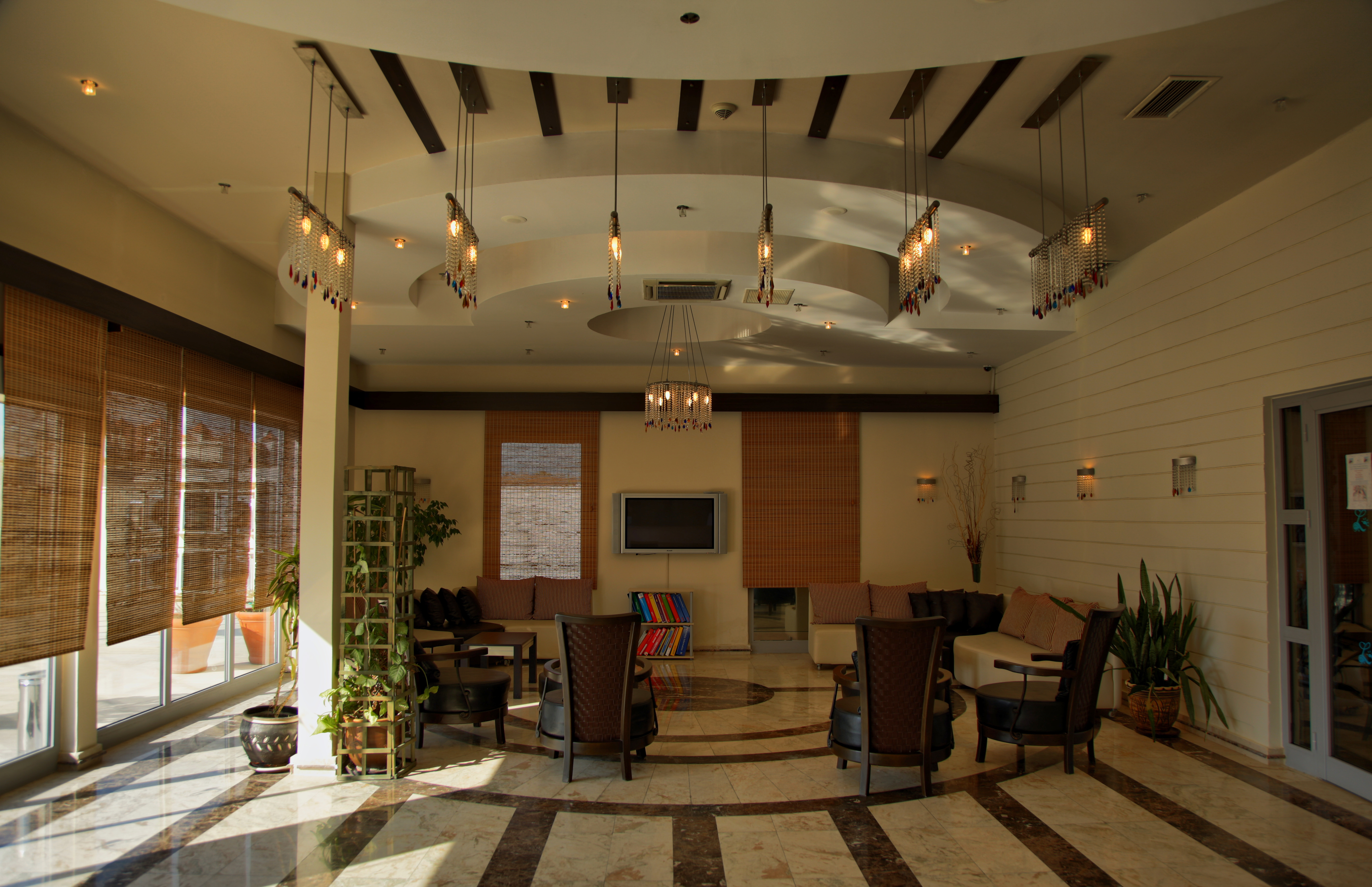 Lavitas Hotel