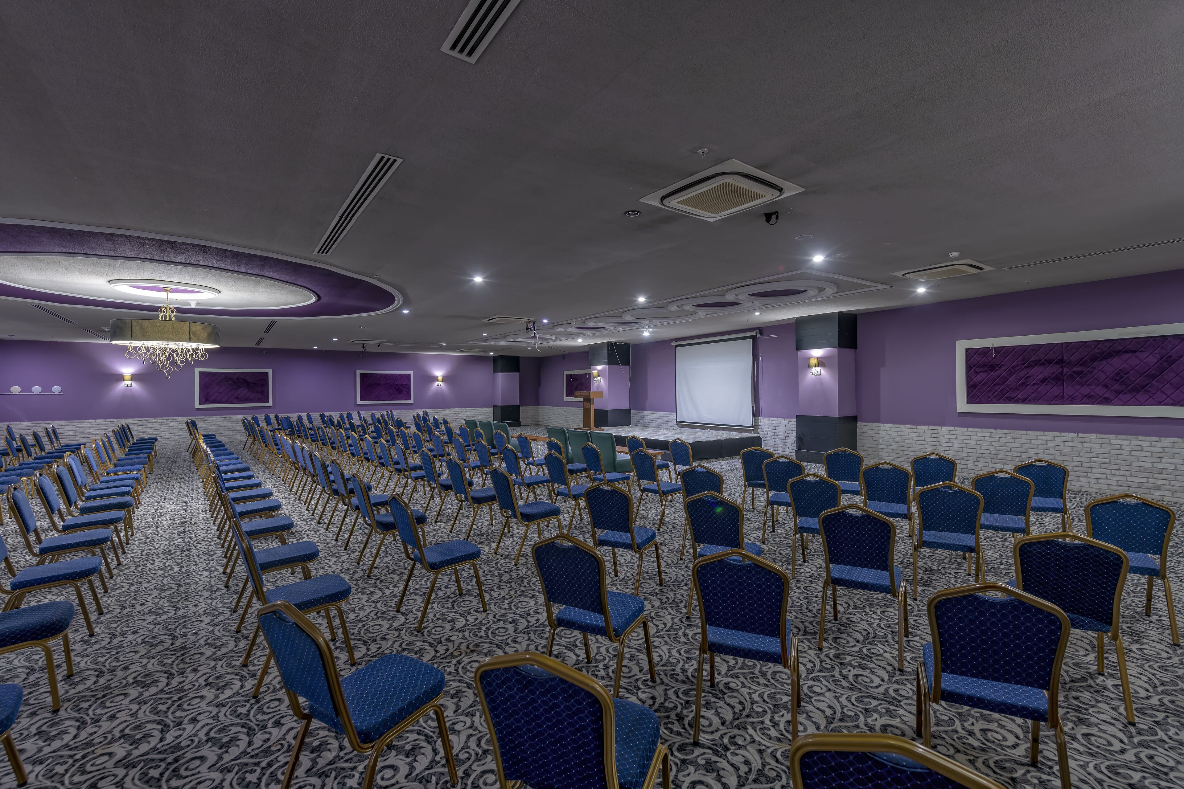 LRS Lake & River Side Hotel & Spa