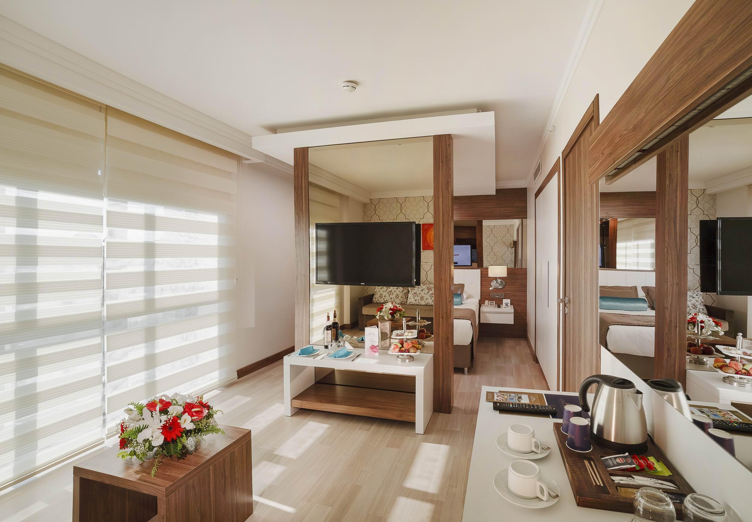Luna Blanca Resort & Spa