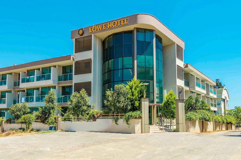 Löwe Hotel