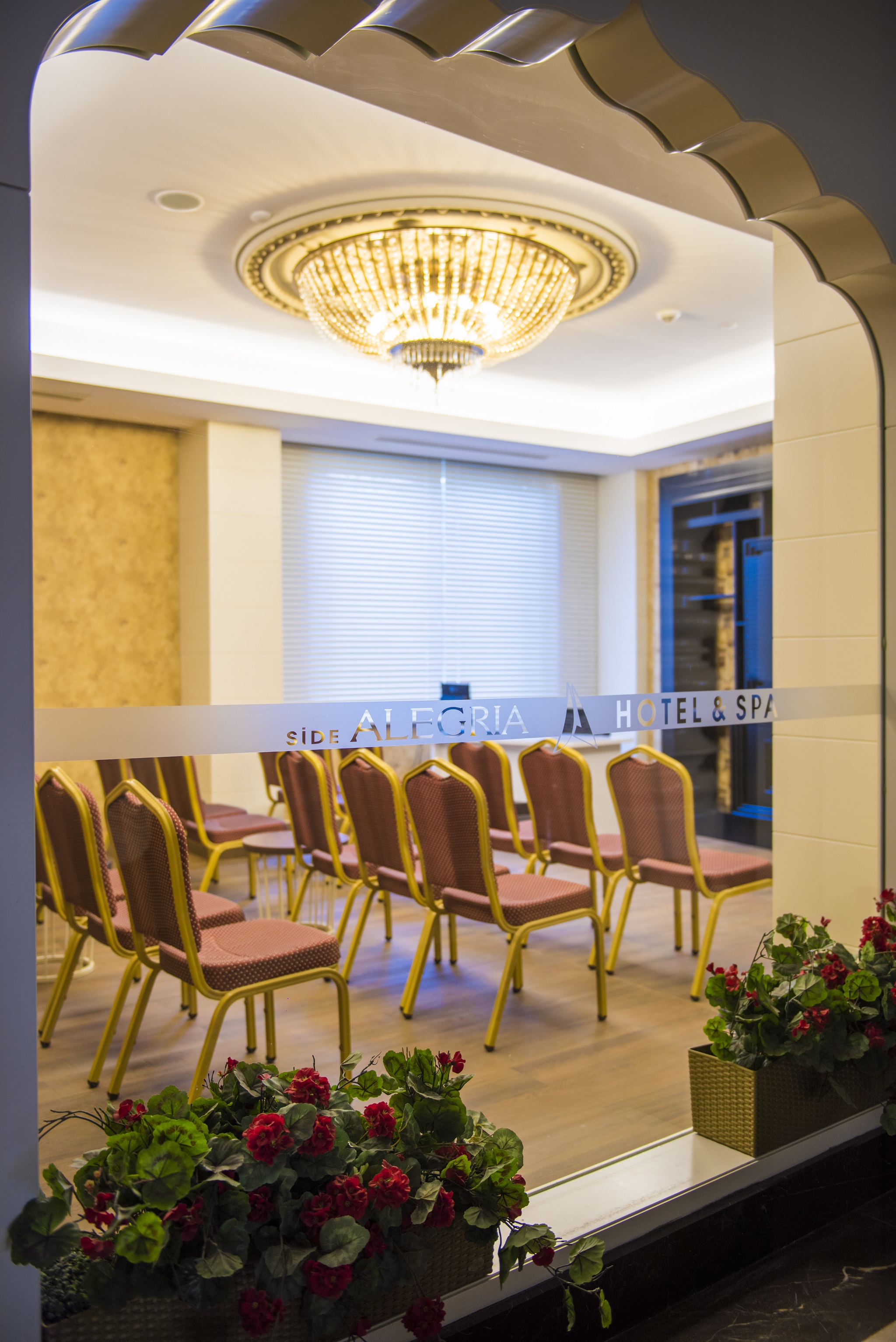 Side Alegria Hotel & Spa